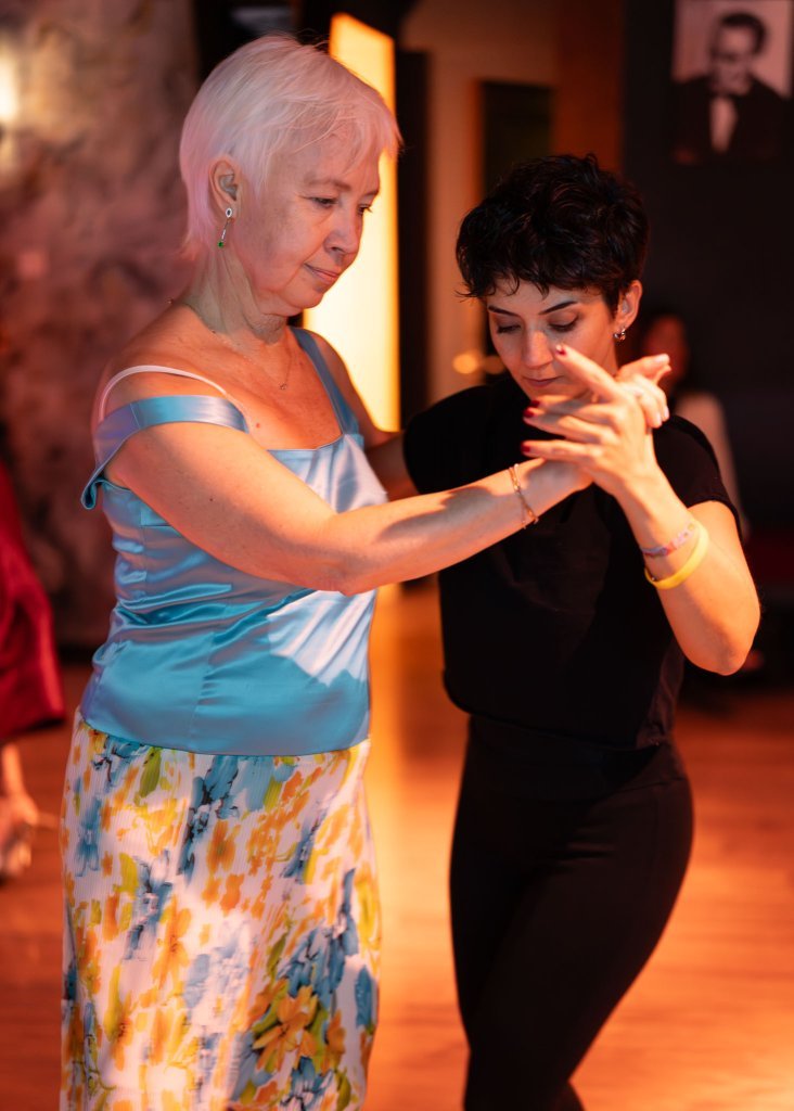 Los Amigos Tango Maraton