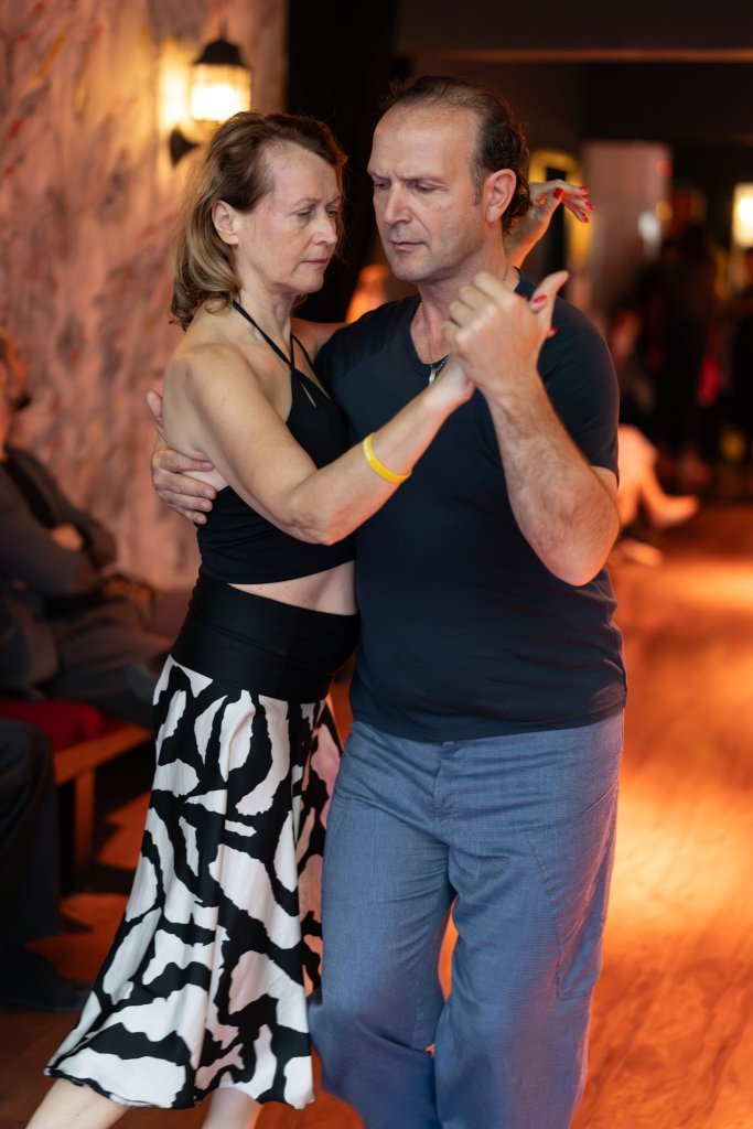 Los Amigos Tango Maraton
