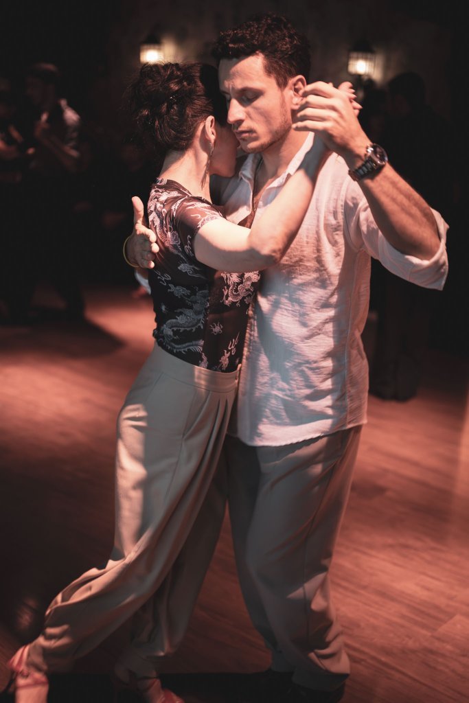Los Amigos Tango Maraton