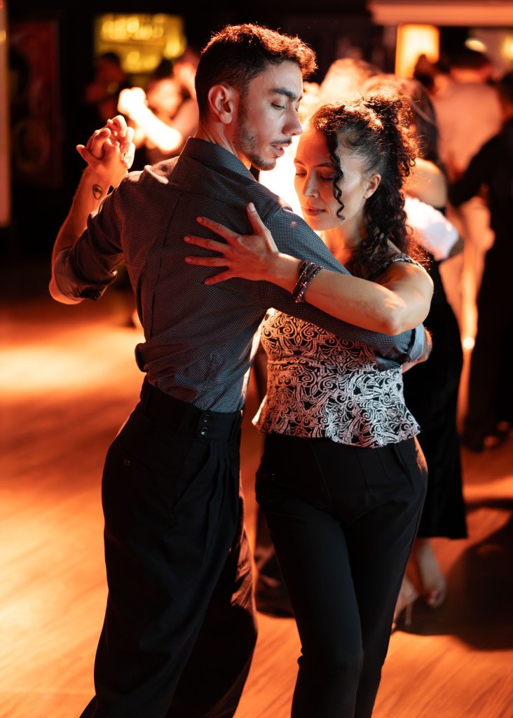 Los Amigos Tango Maraton