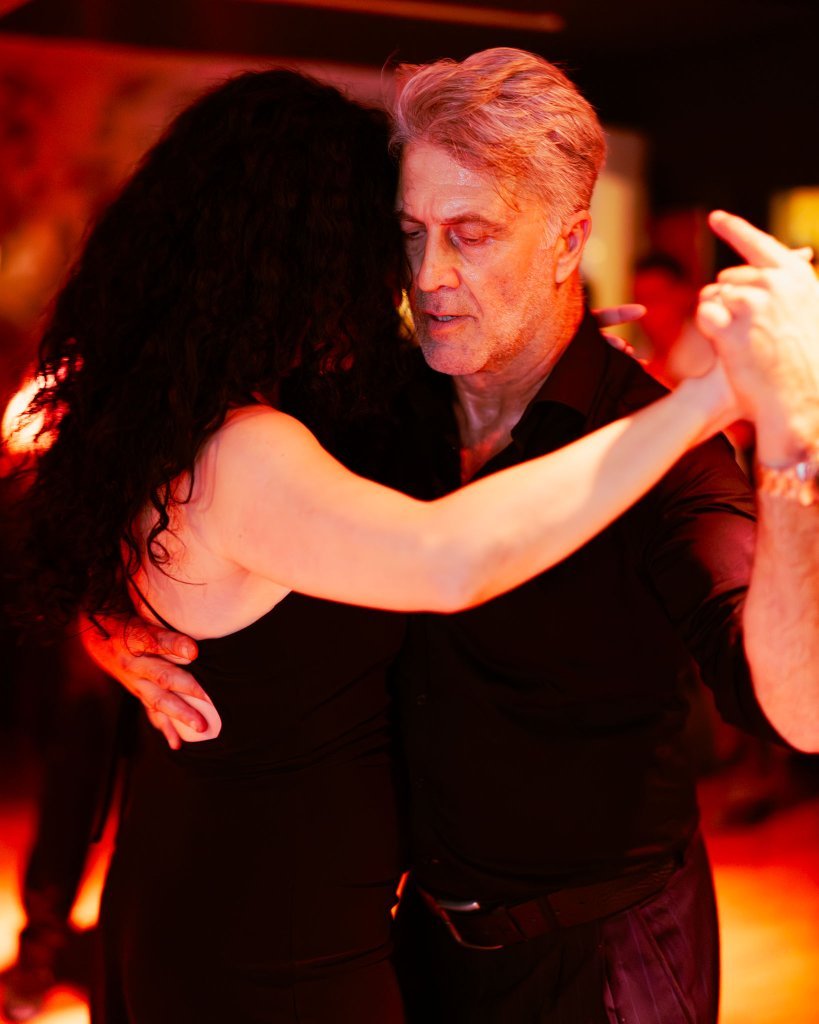 Los Amigos Tango Maraton