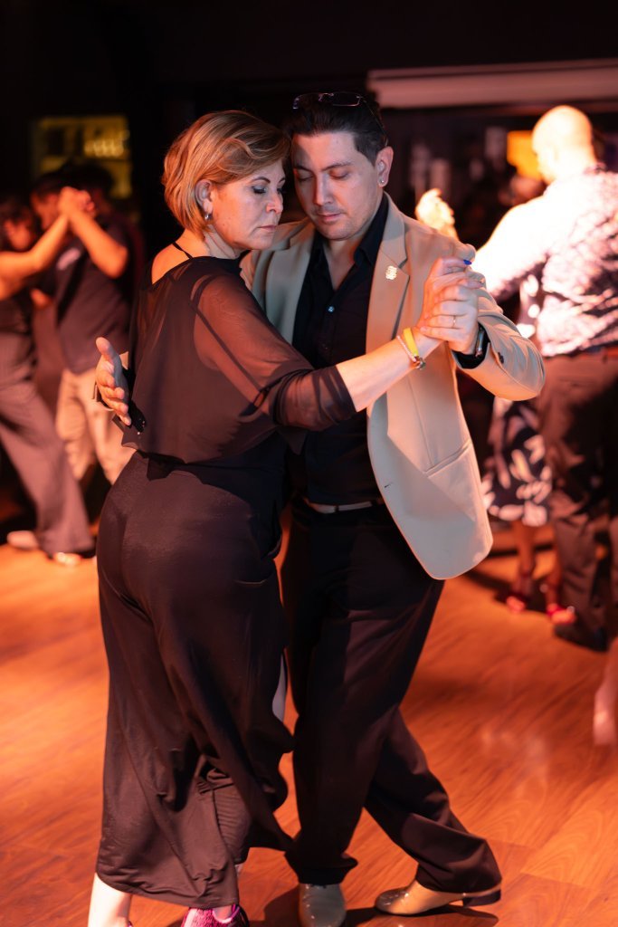 Los Amigos Tango Maraton