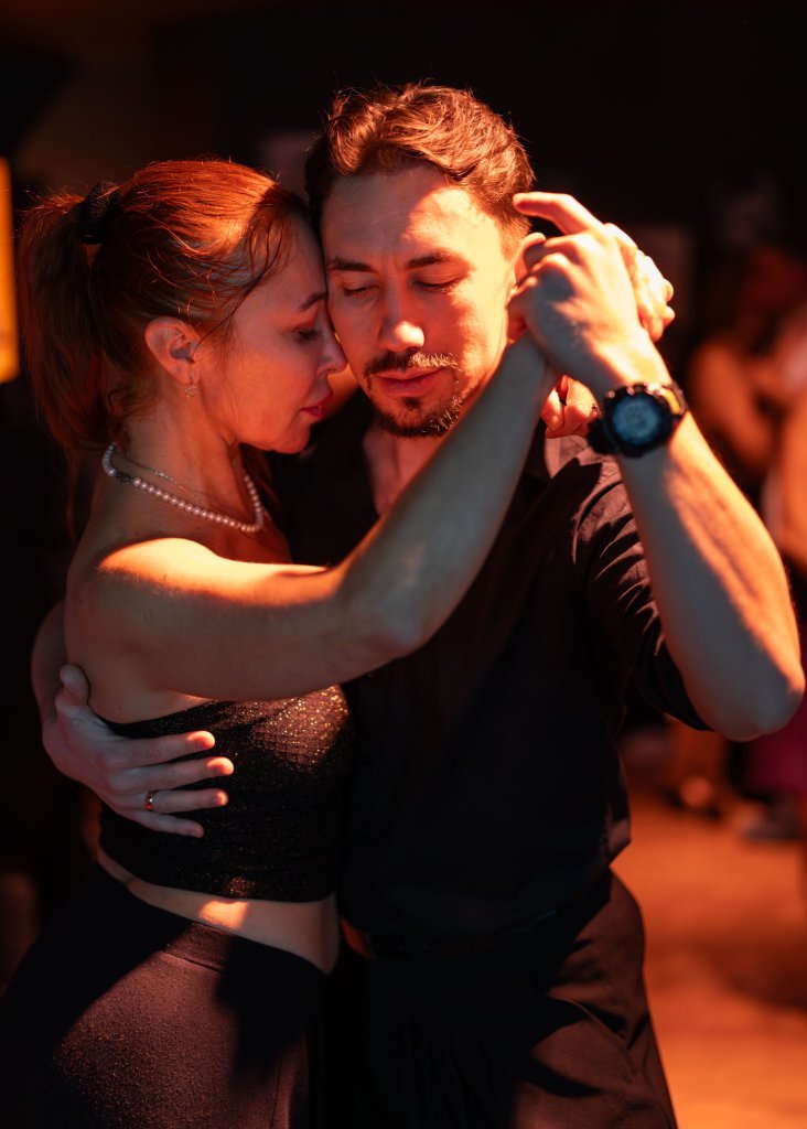 Los Amigos Tango Maraton
