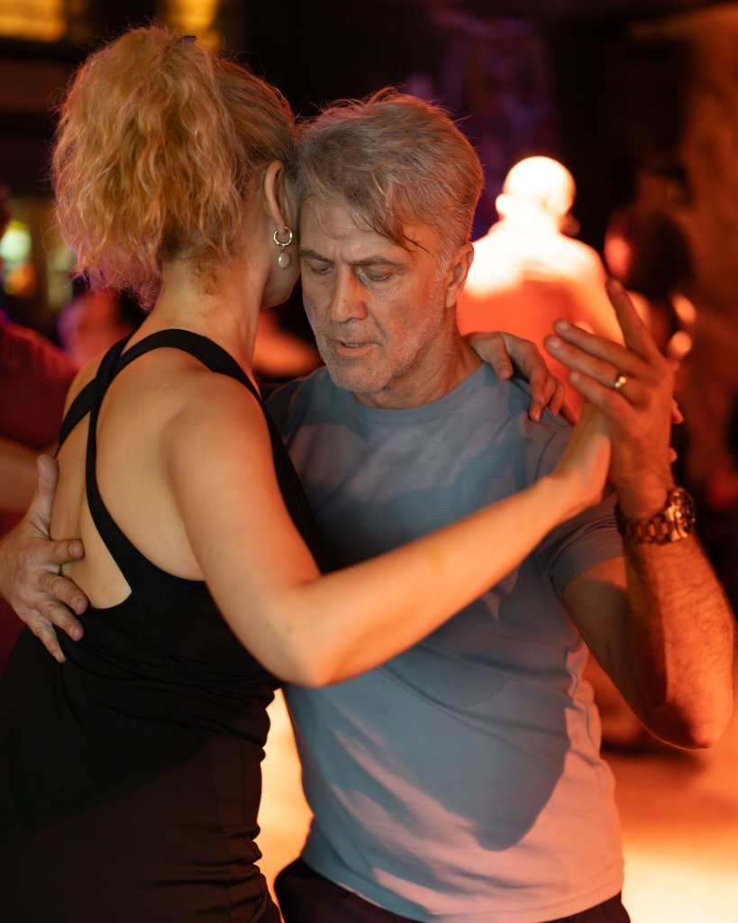 Los Amigos Tango Maraton