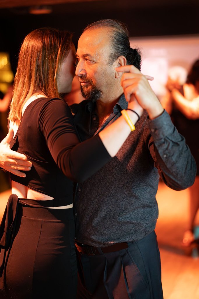 Los Amigos Tango Maraton