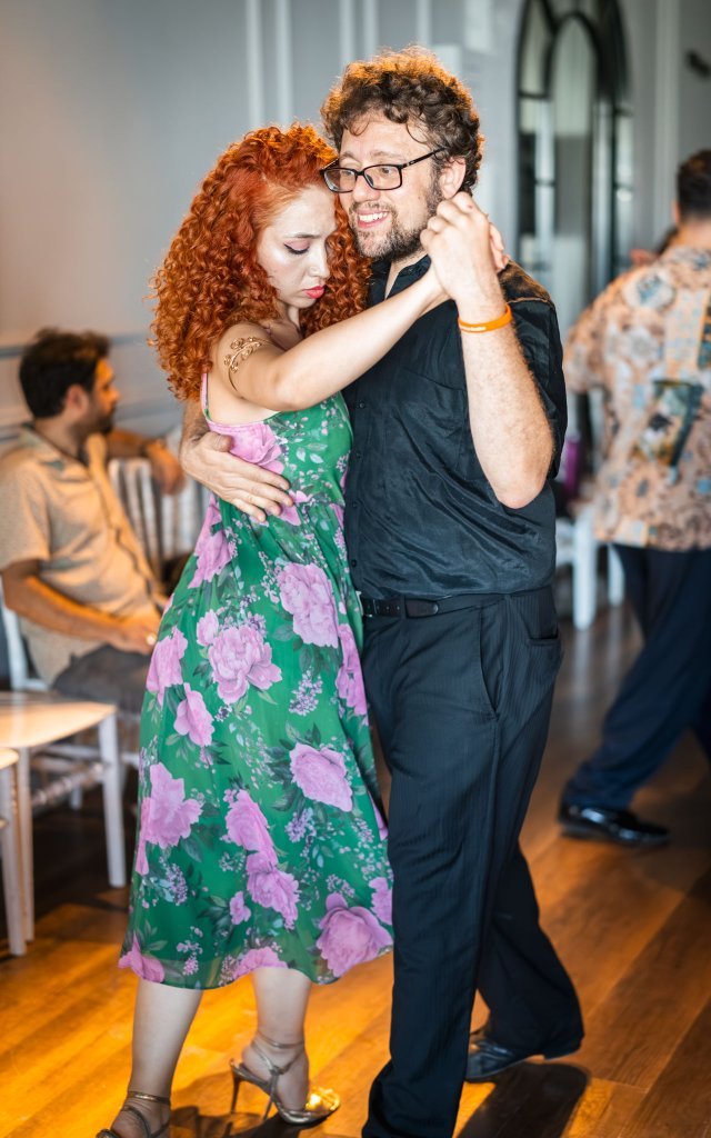 Mar Negro Tango Marathon