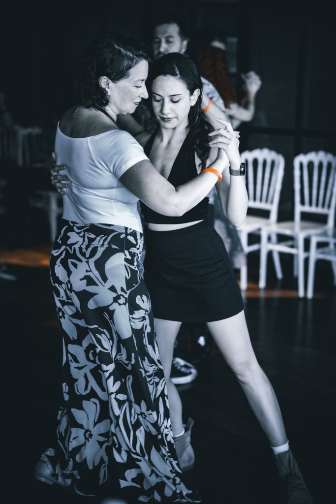 Mar Negro Tango Marathon
