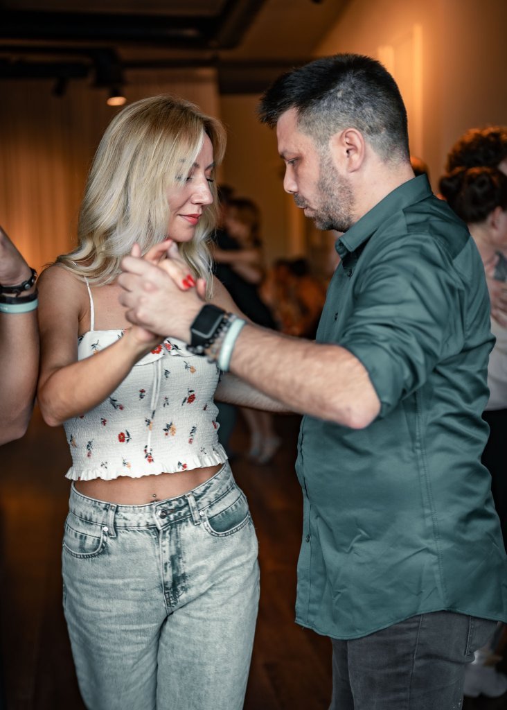 Mar Negro Tango Marathon