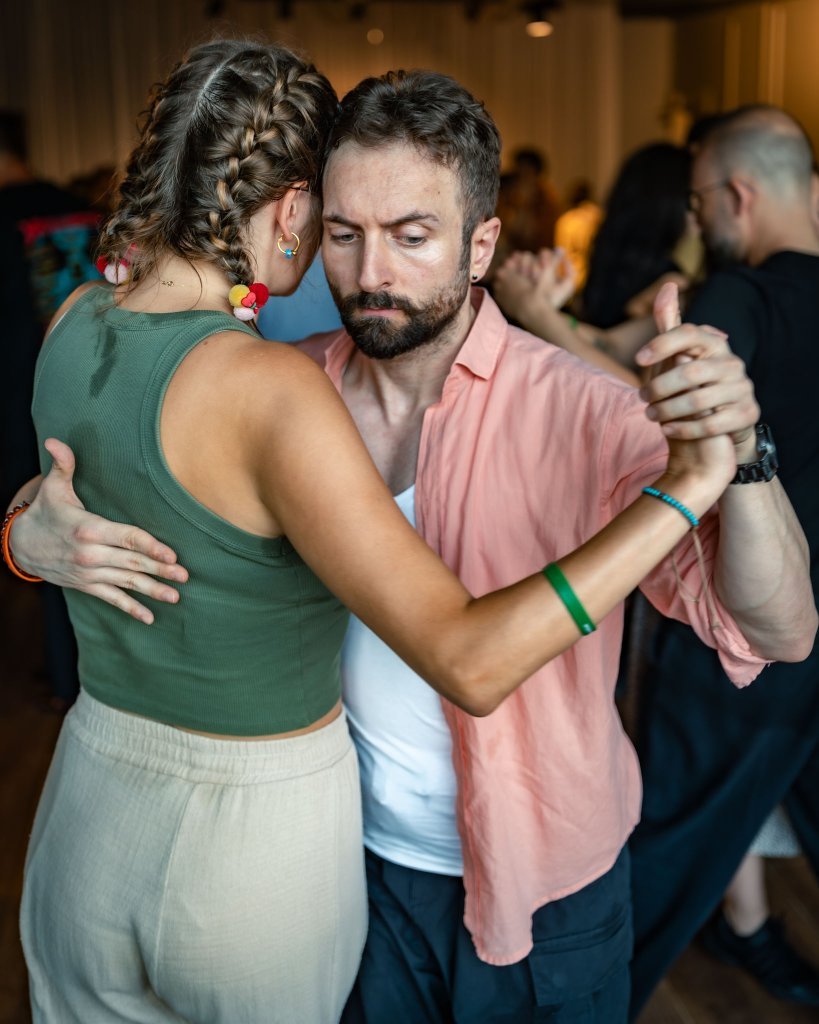 Mar Negro Tango Marathon
