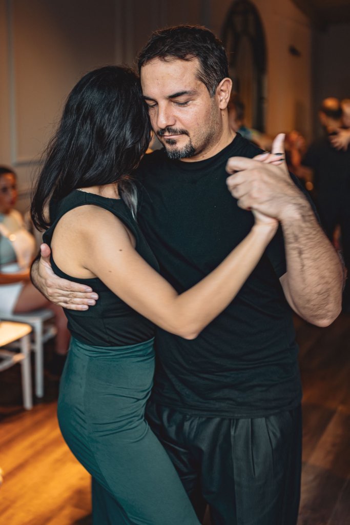Mar Negro Tango Marathon
