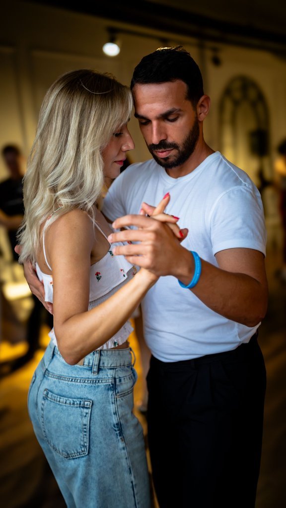 Mar Negro Tango Marathon
