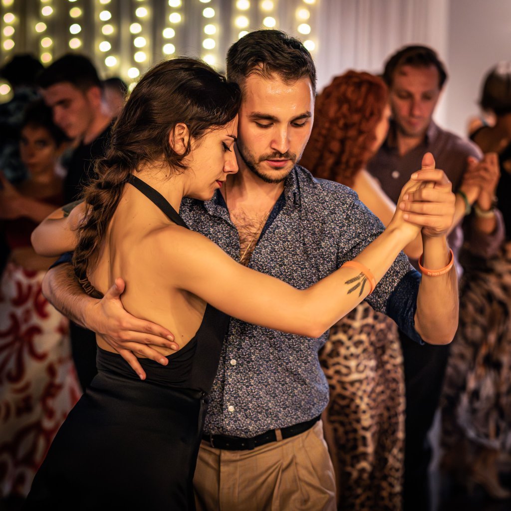 Mar Negro Tango Marathon