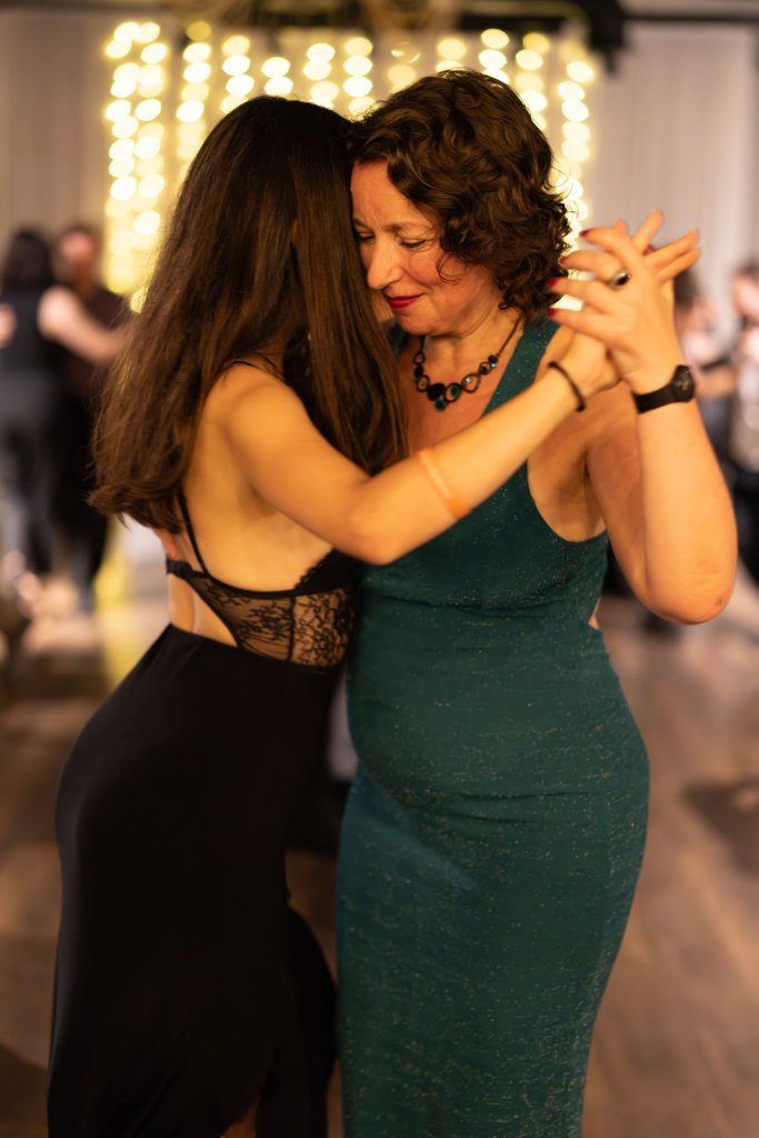 Mar Negro Tango Marathon