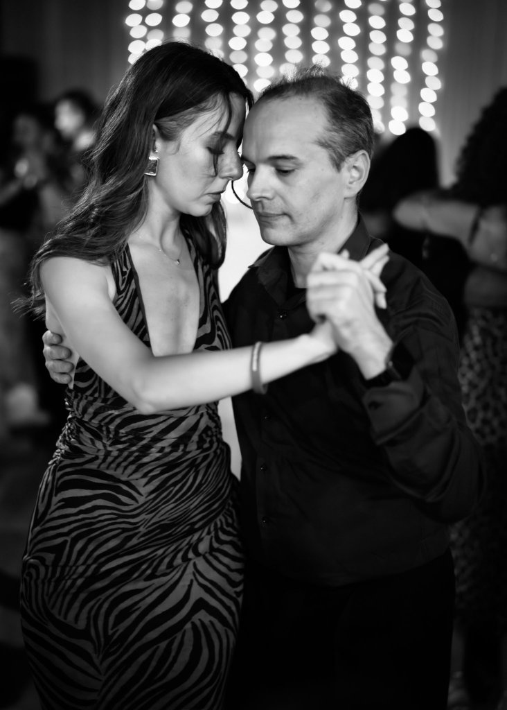 Mar Negro Tango Marathon
