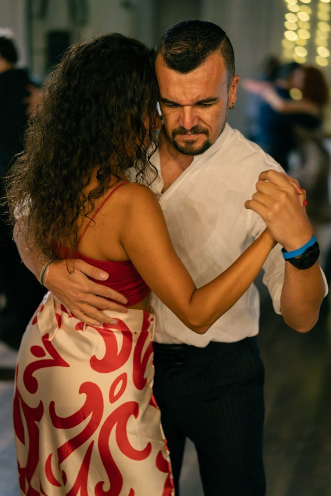 Mar Negro Tango Marathon