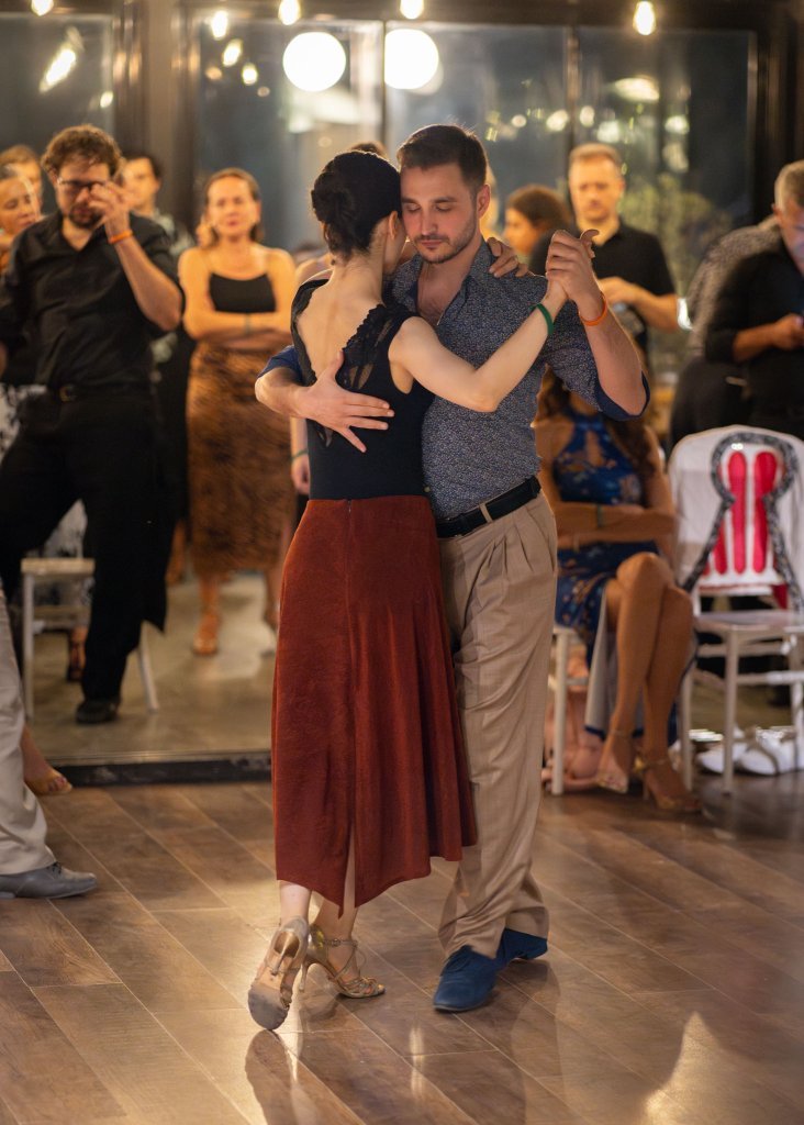 Mar Negro Tango Marathon