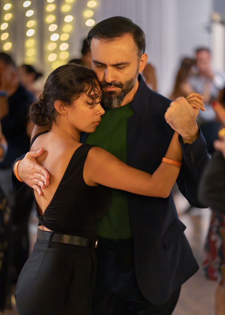 Mar Negro Tango Marathon