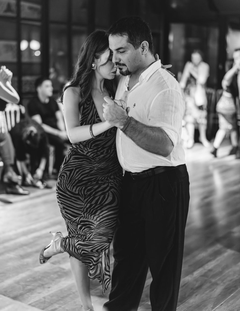 Mar Negro Tango Marathon