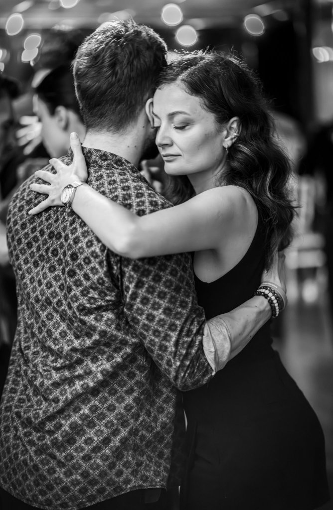 Mar Negro Tango Marathon