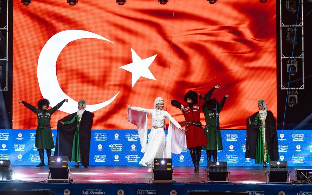 Azamad Halk Oyunları Festivali