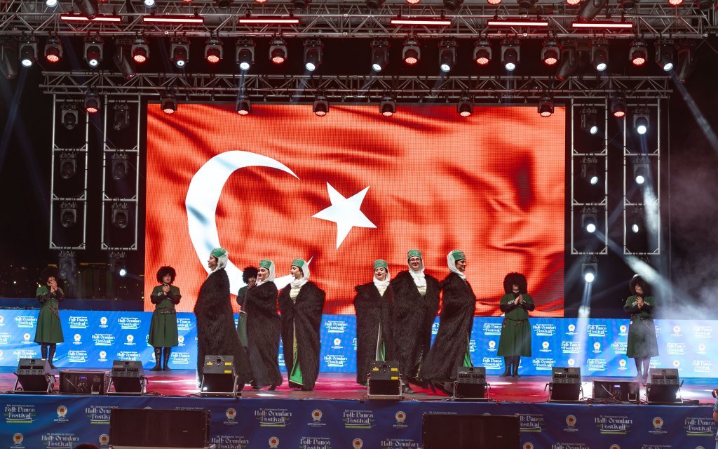 Azamad Halk Oyunları Festivali