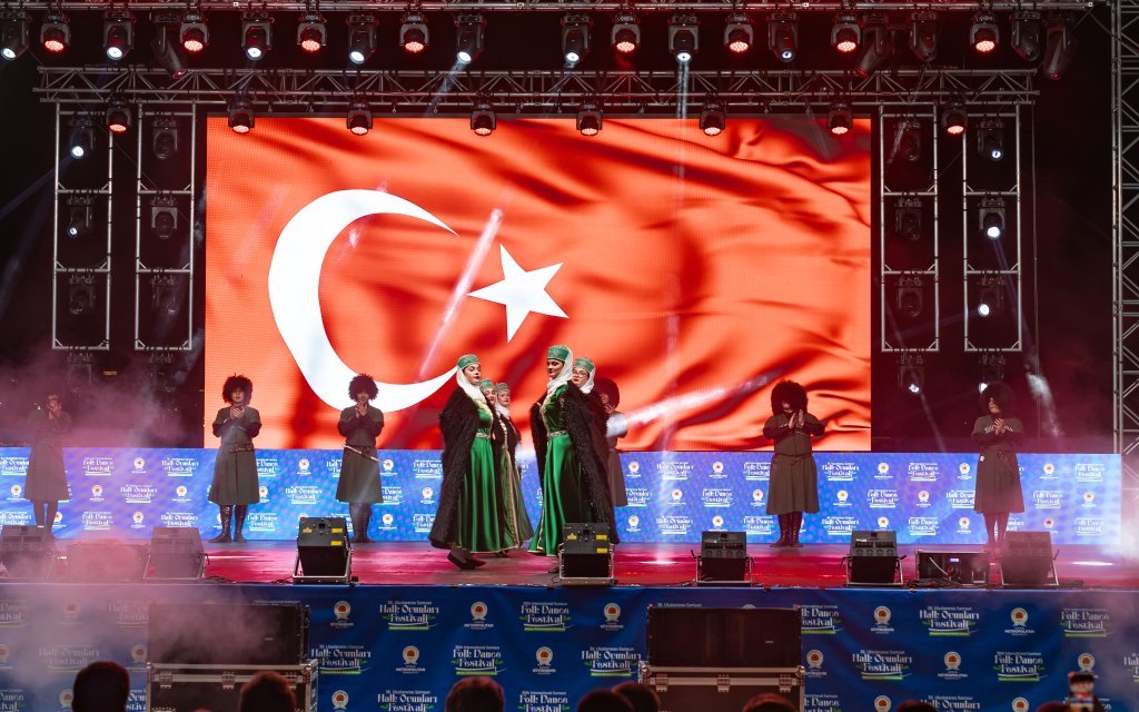 Azamad Halk Oyunları Festivali
