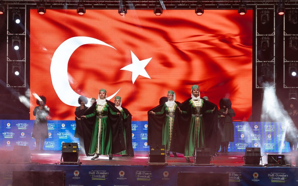 Azamad Halk Oyunları Festivali