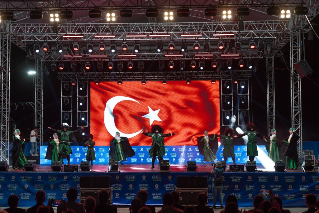 Azamad Halk Oyunları Festivali