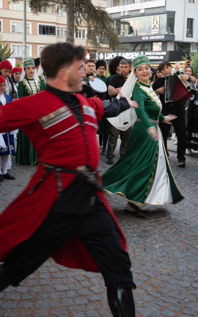 Azamad Halk Oyunları Festivali