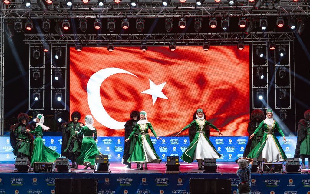 Azamad Halk Oyunları Festivali
