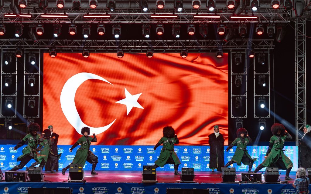 Azamad Halk Oyunları Festivali