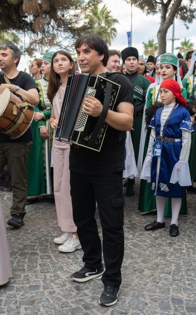 Azamad Halk Oyunları Festivali