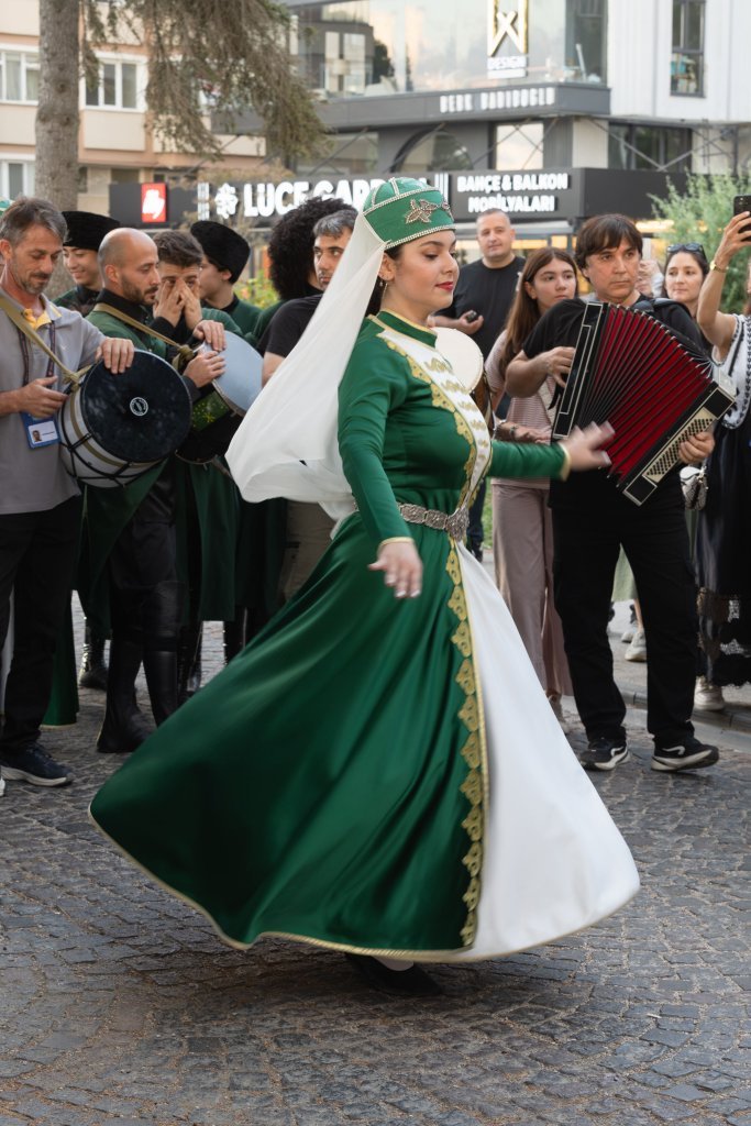 Azamad Halk Oyunları Festivali