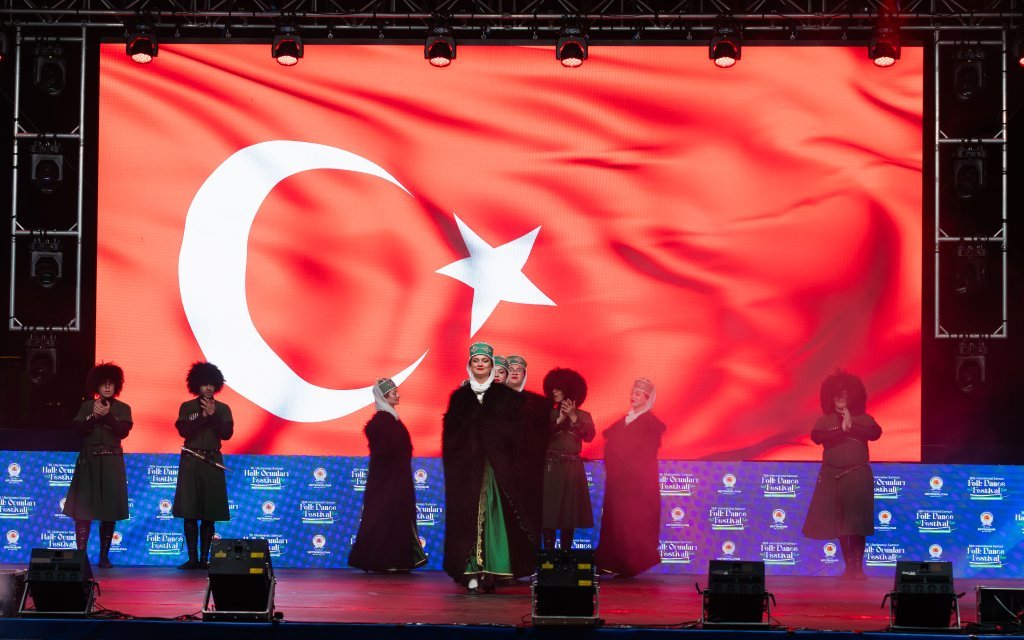 Azamad Halk Oyunları Festivali