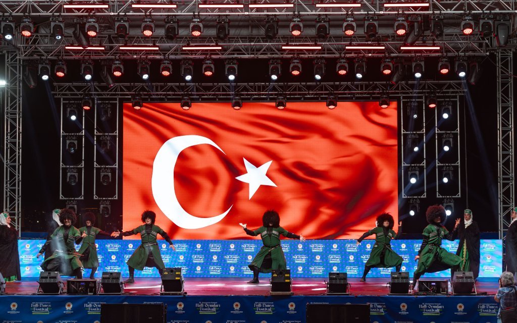 Azamad Halk Oyunları Festivali