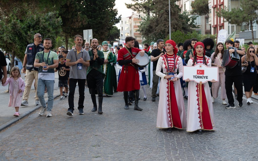 Azamad Halk Oyunları Festivali