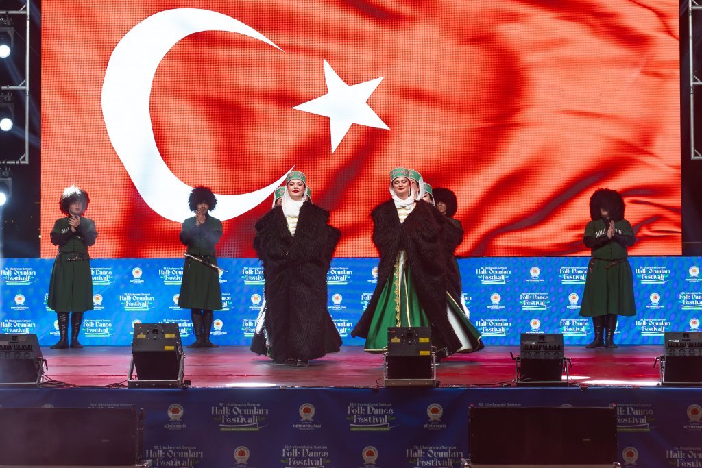 Azamad Halk Oyunları Festivali