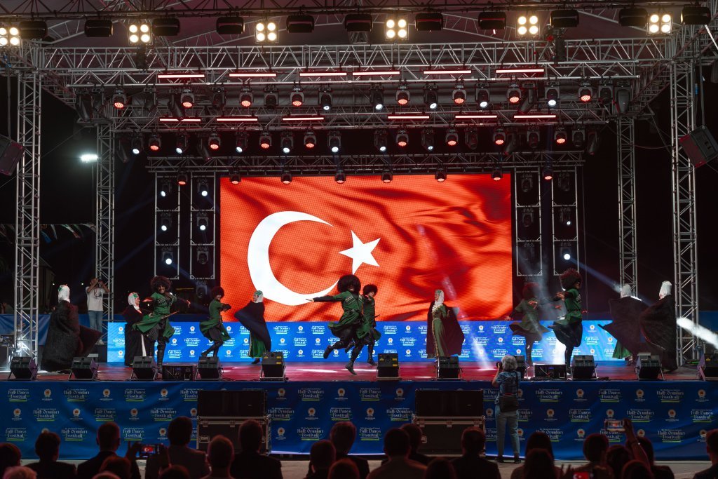Azamad Halk Oyunları Festivali