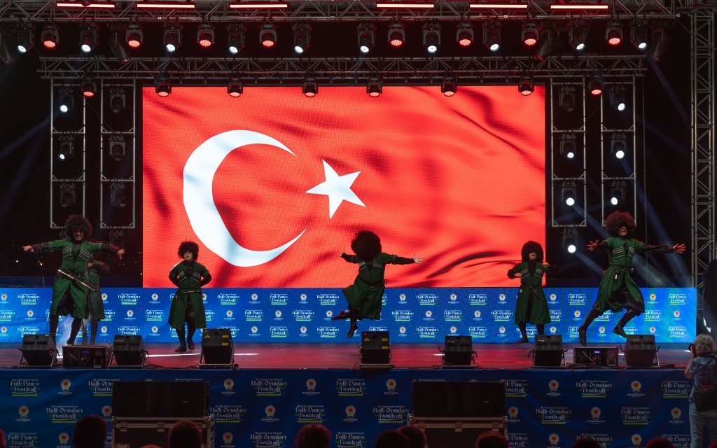 Azamad Halk Oyunları Festivali