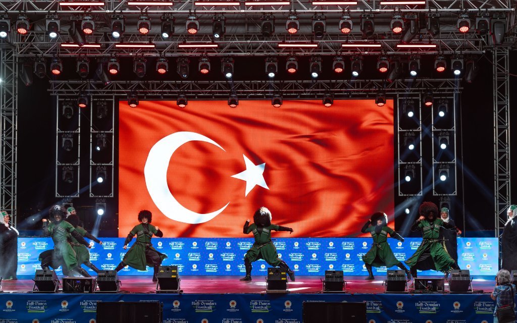 Azamad Halk Oyunları Festivali