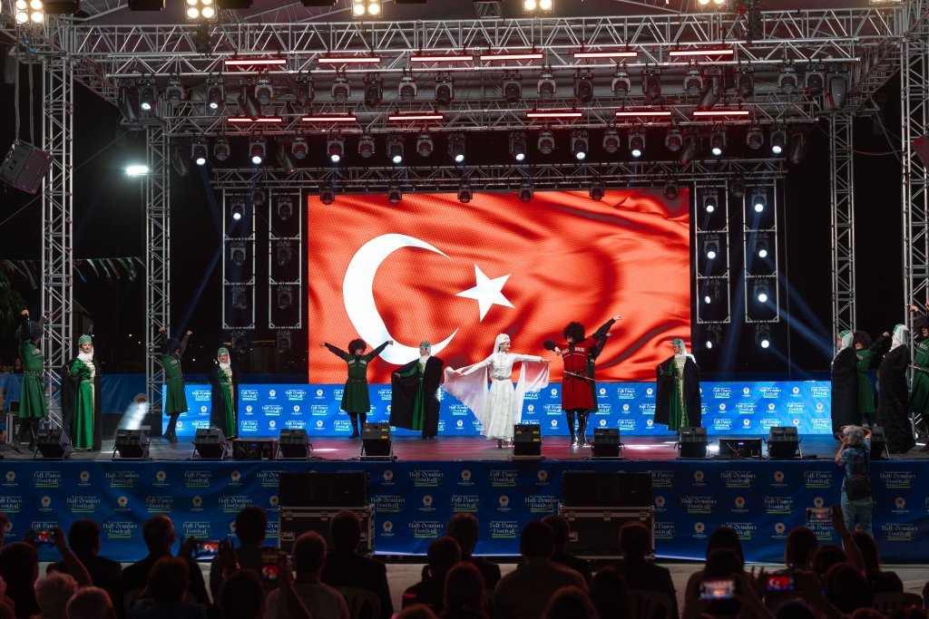 Azamad Halk Oyunları Festivali