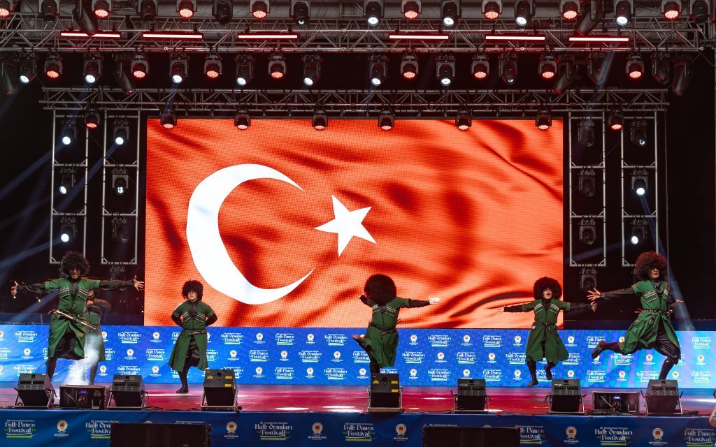 Azamad Halk Oyunları Festivali