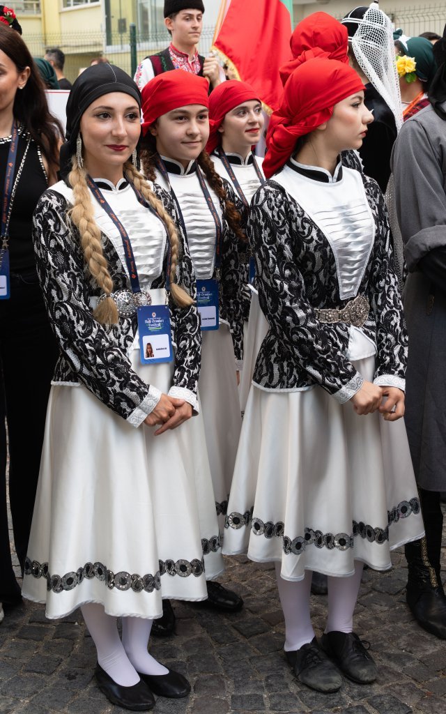 Azamad Halk Oyunları Festivali