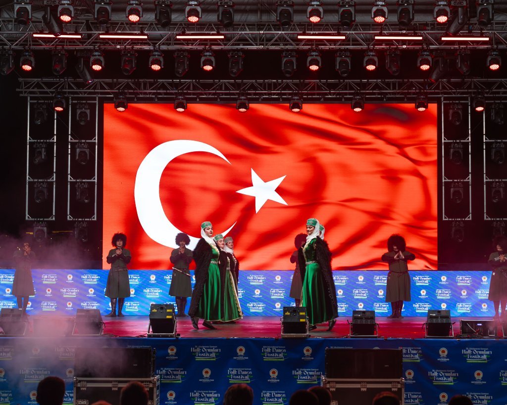 Azamad Halk Oyunları Festivali