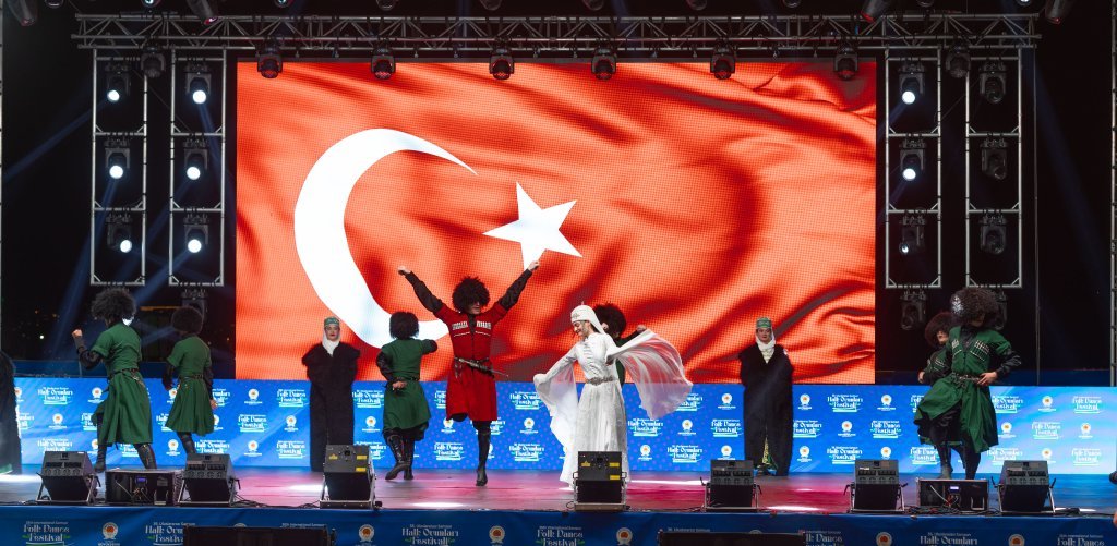 Azamad Halk Oyunları Festivali