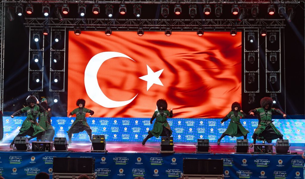Azamad Halk Oyunları Festivali