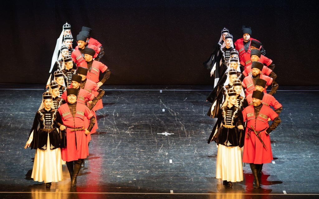 Azamad Kafkas Halk Dansları Yıl Sonu Gösterisi