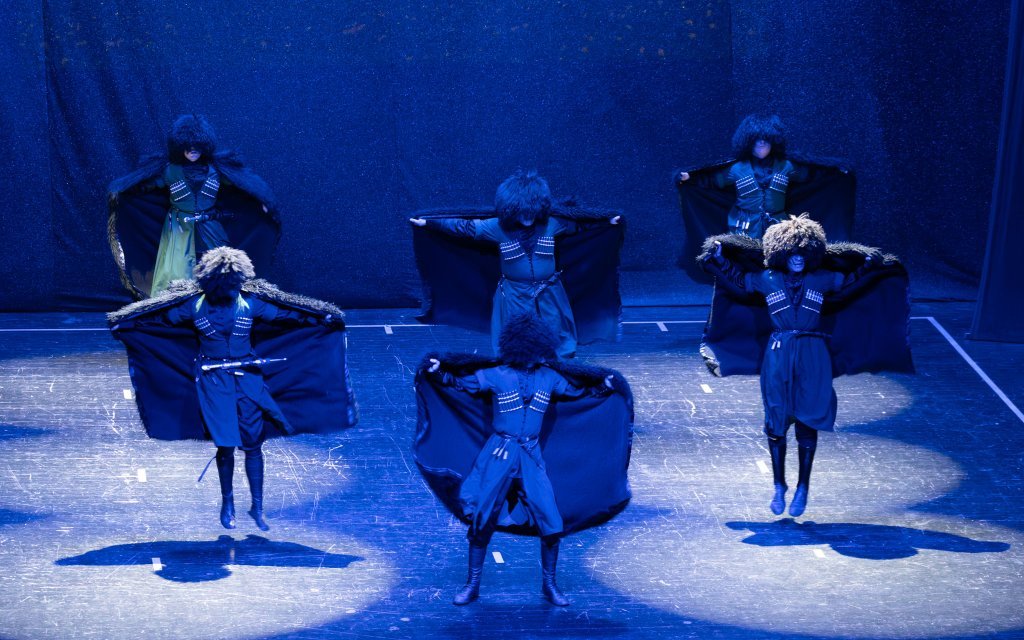 Azamad Kafkas Halk Dansları Yıl Sonu Gösterisi