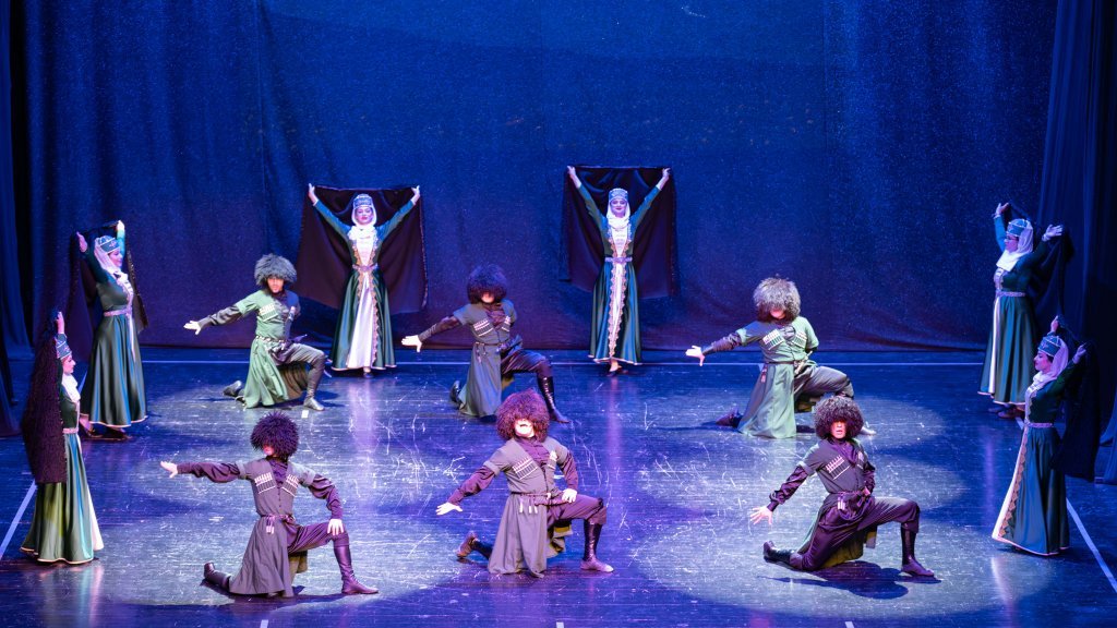 Azamad Kafkas Halk Dansları Yıl Sonu Gösterisi