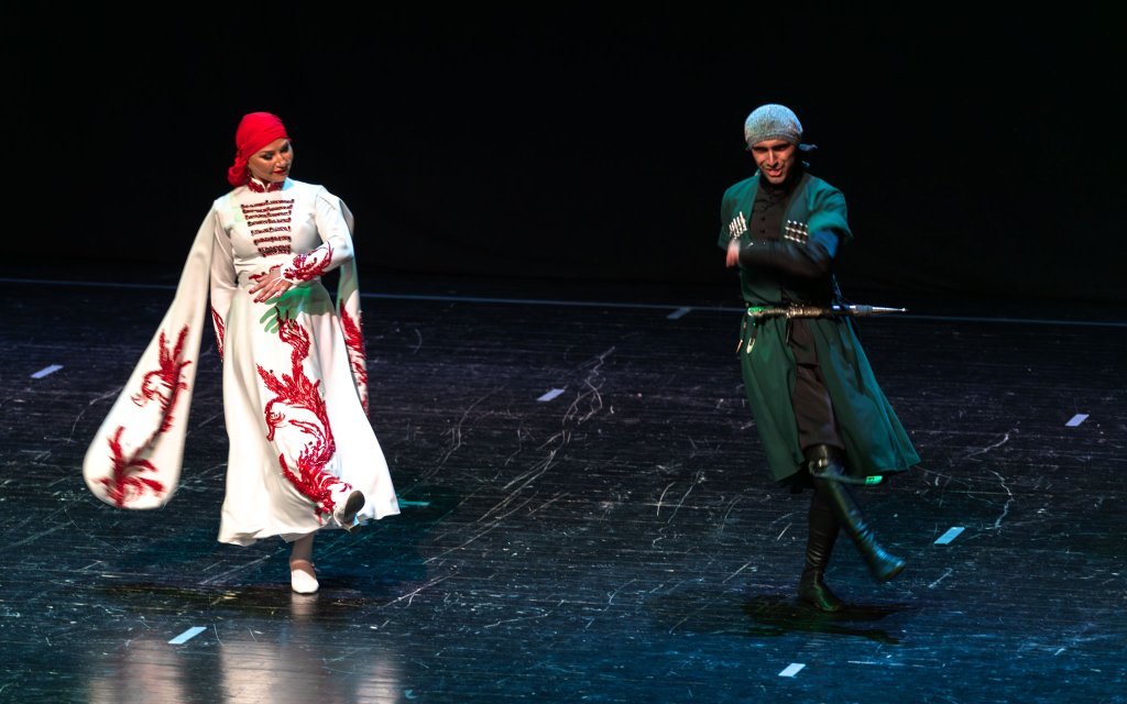 Azamad Kafkas Halk Dansları Yıl Sonu Gösterisi